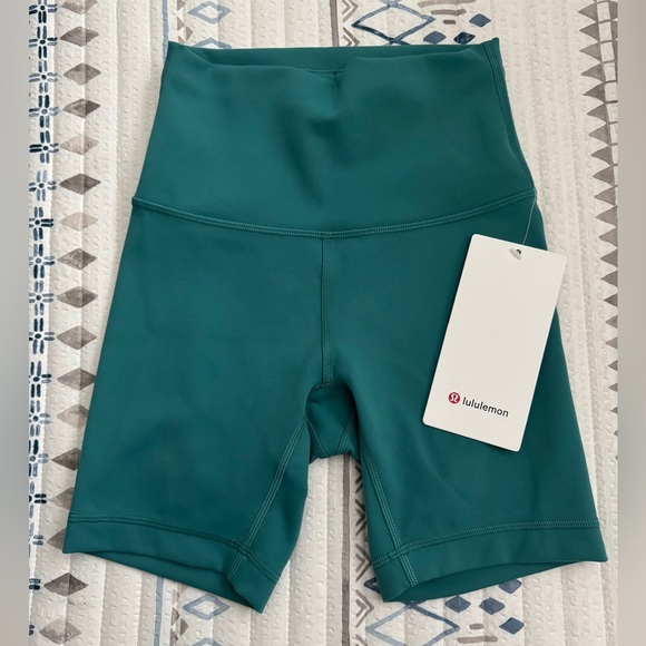 Lululemon Wunder Train High-Rise Short 6" in Teal Lagoon - Picture 2 of 7